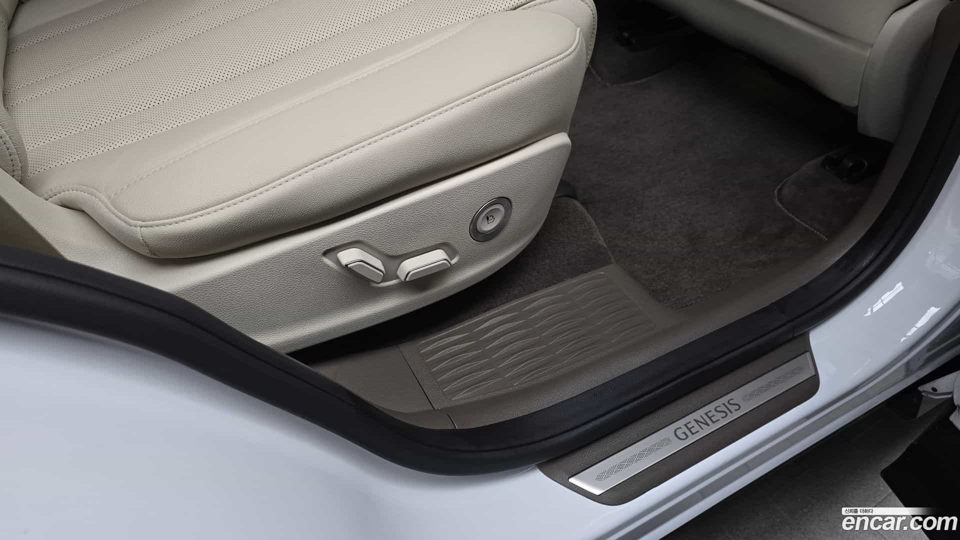GV80 Genesis 2023.2-OPTION-041