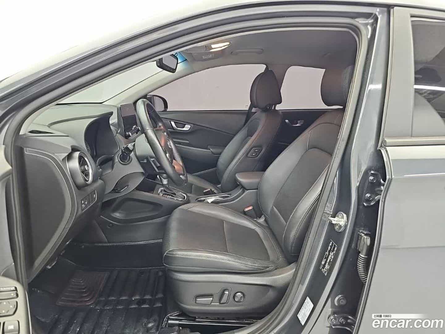 Kona Hyundai 2020.11-OPTION-015