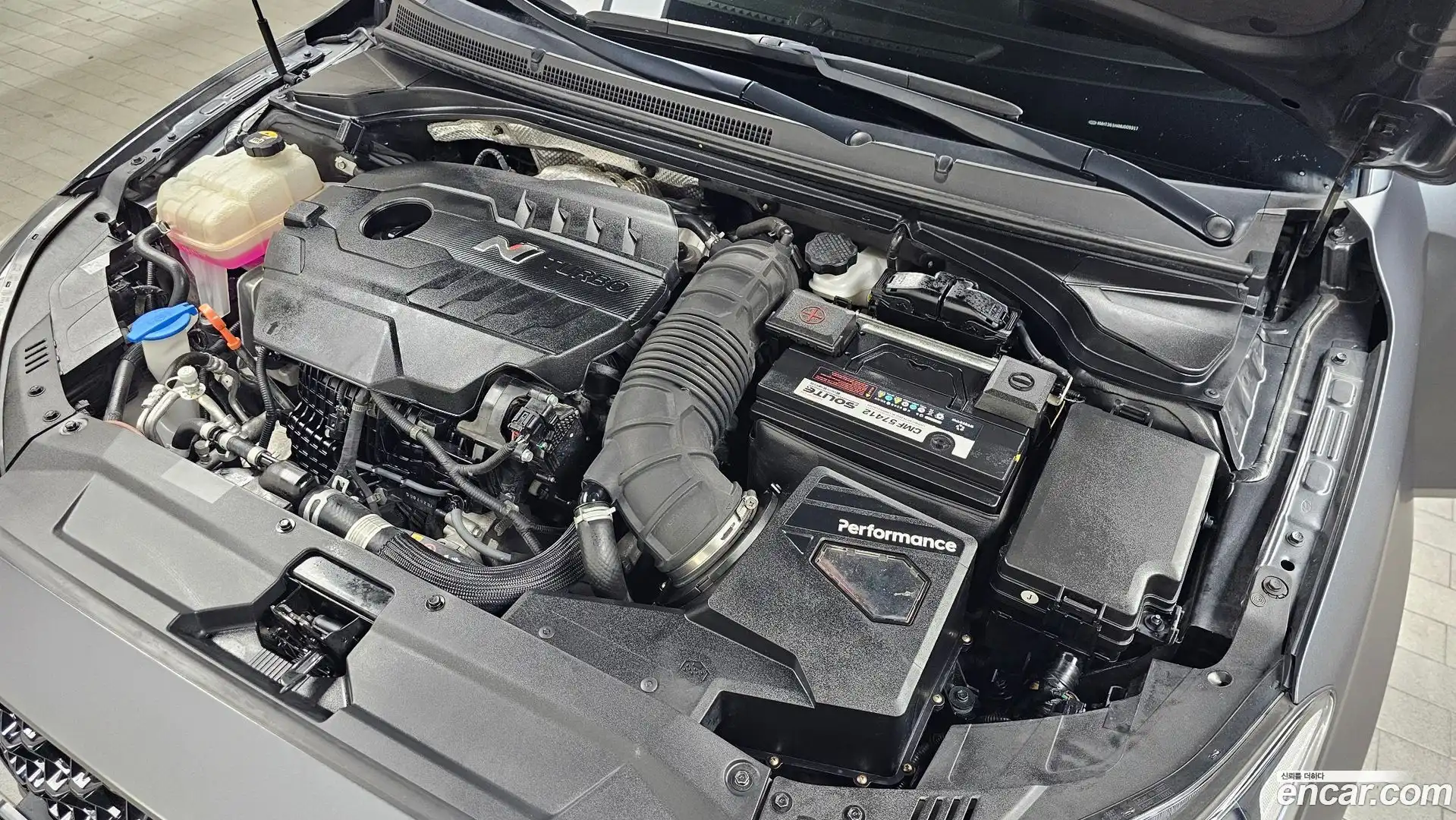 Veloster Hyundai 2020.9-OUTER-006