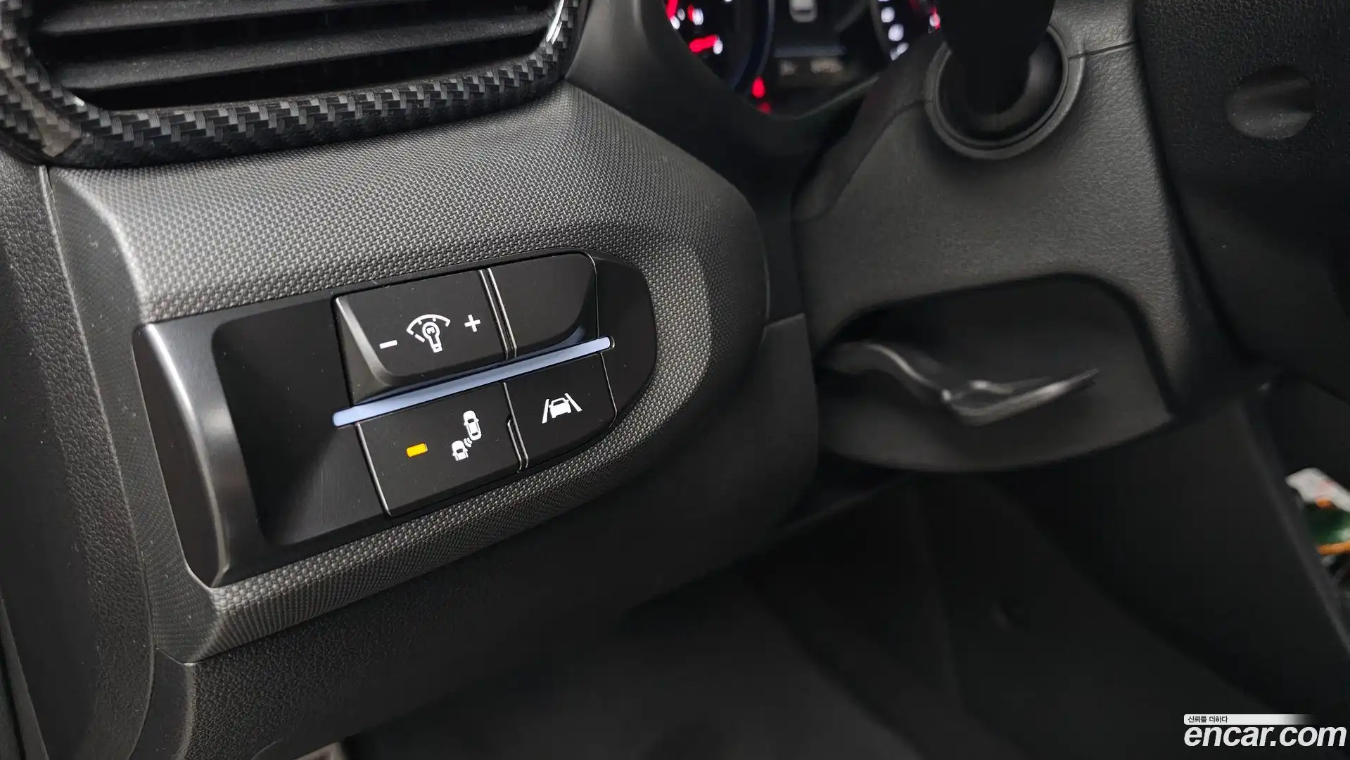 Veloster Hyundai 2020.9-OPTION-022