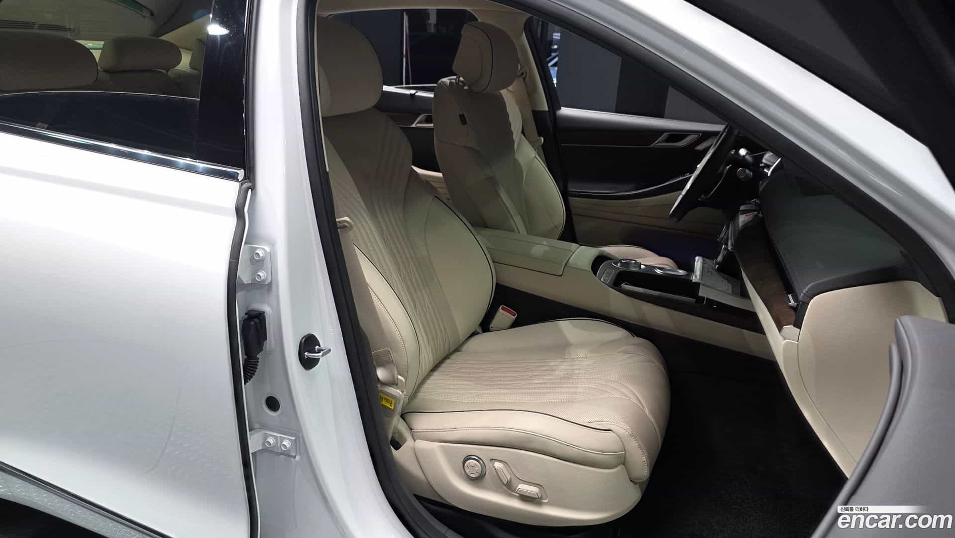 G80 Genesis 2022.9-INNER-036
