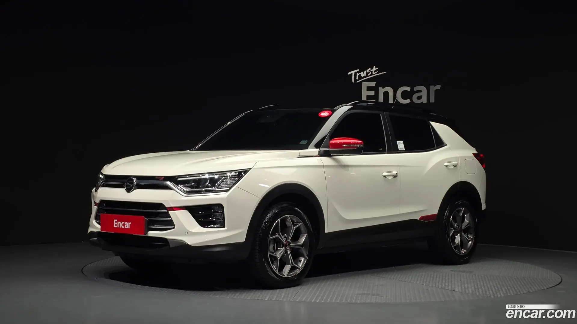 Main__Slider__Photo:KORANDO KG Mobility 2021.8-0