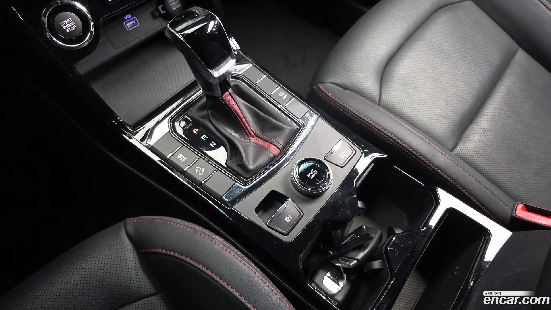 KORANDO KG Mobility 2021.8-INNER-009