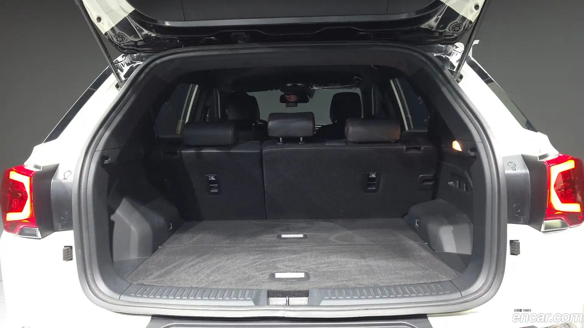 KORANDO KG Mobility 2021.8-OPTION-024