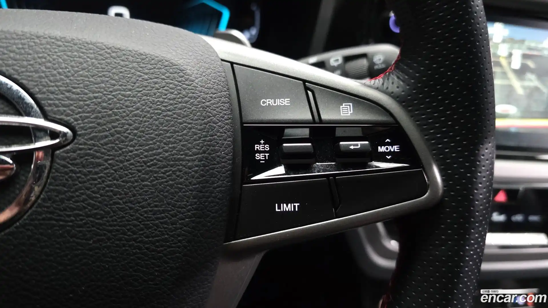 KORANDO KG Mobility 2021.8-OPTION-042