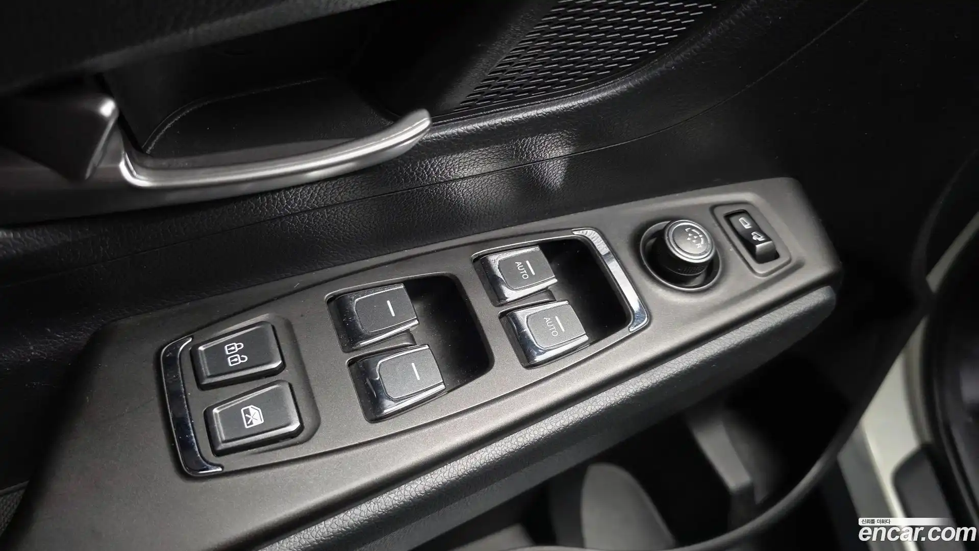 KORANDO KG Mobility 2021.8-OPTION-043