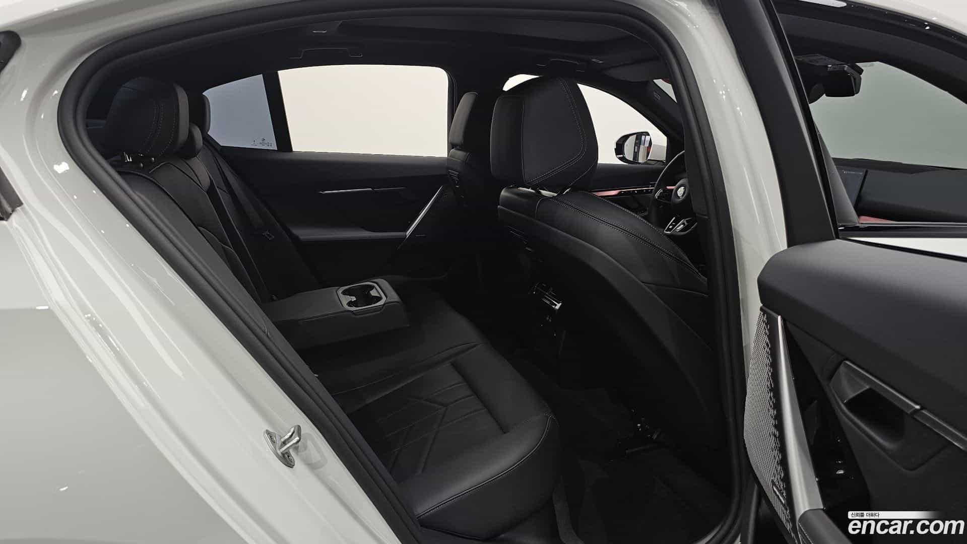5-Series BMW 2025.7-INNER-036