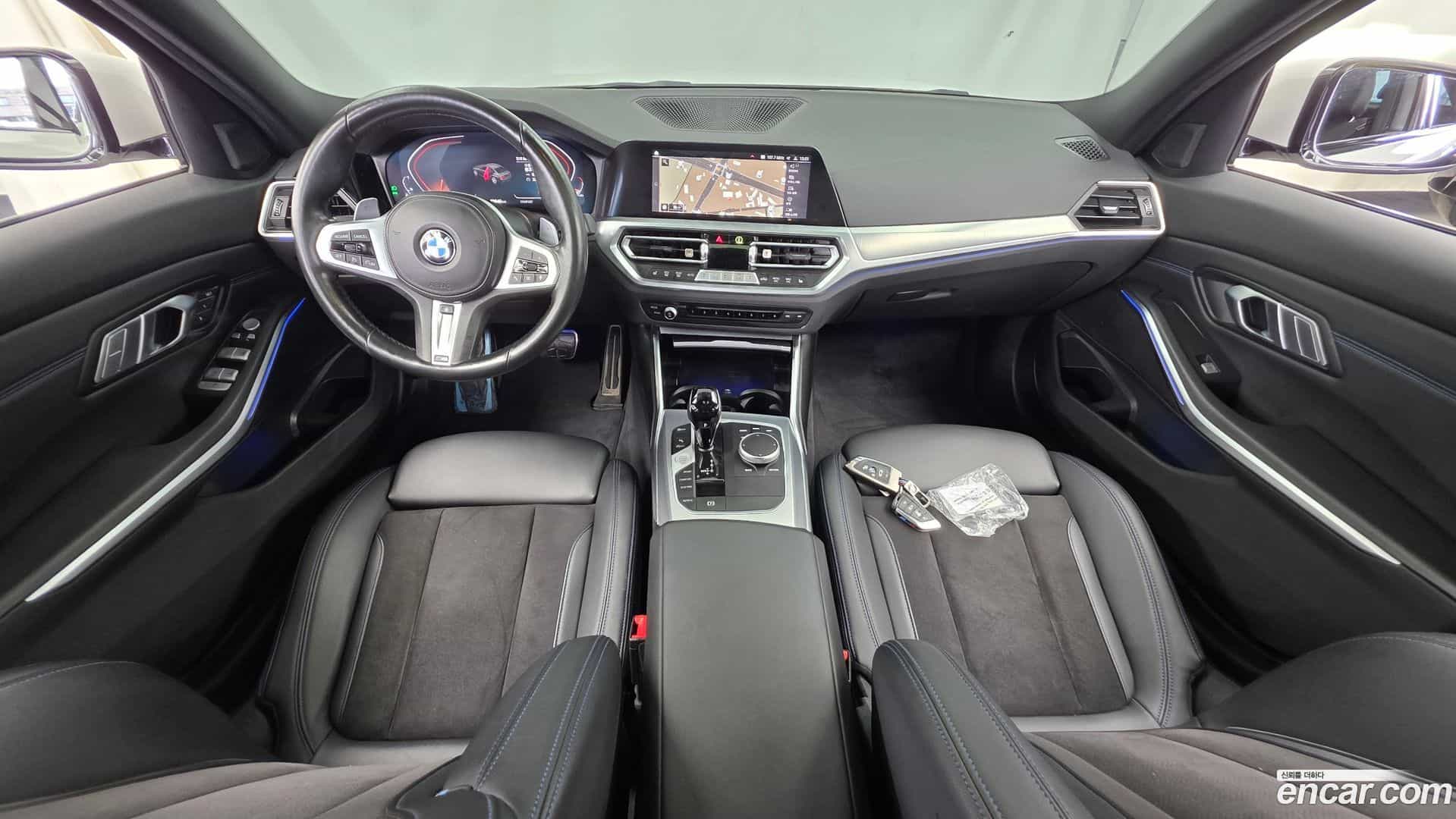 3-Series BMW 2022.2-INNER-007