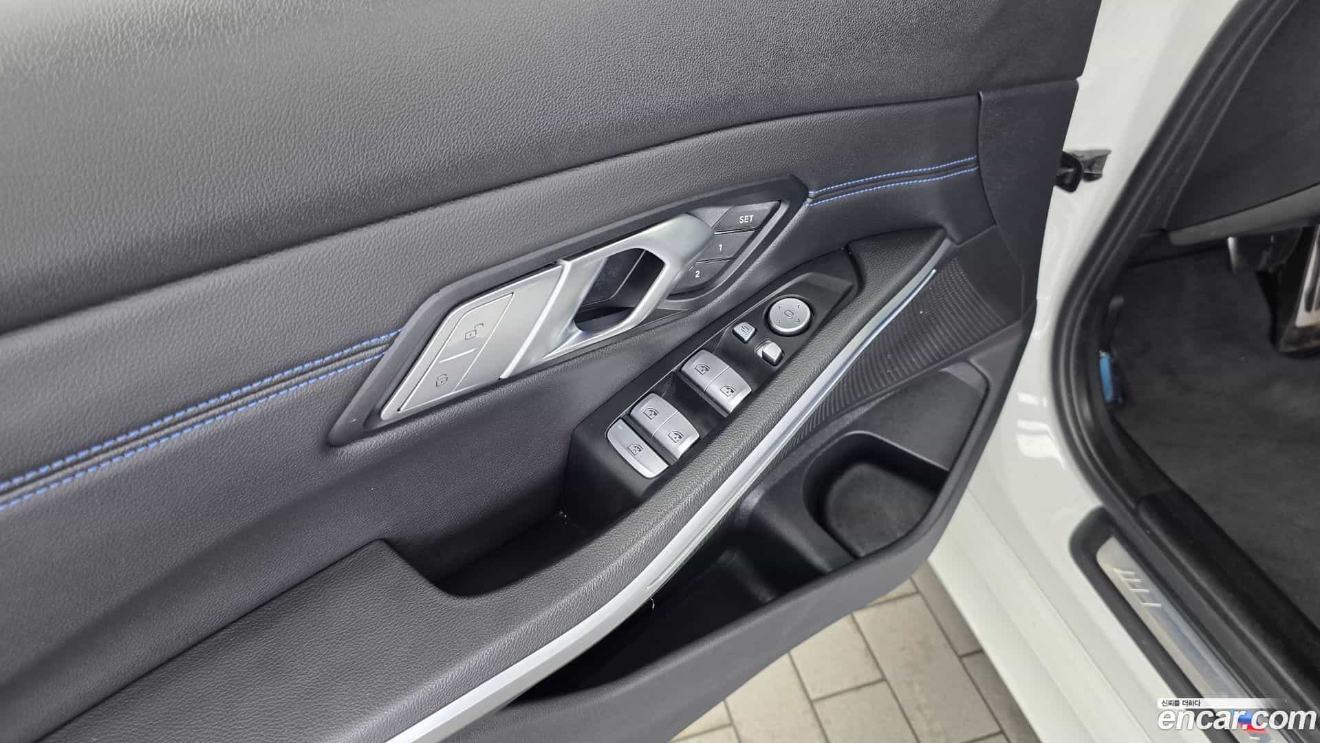 3-Series BMW 2022.2-OPTION-043