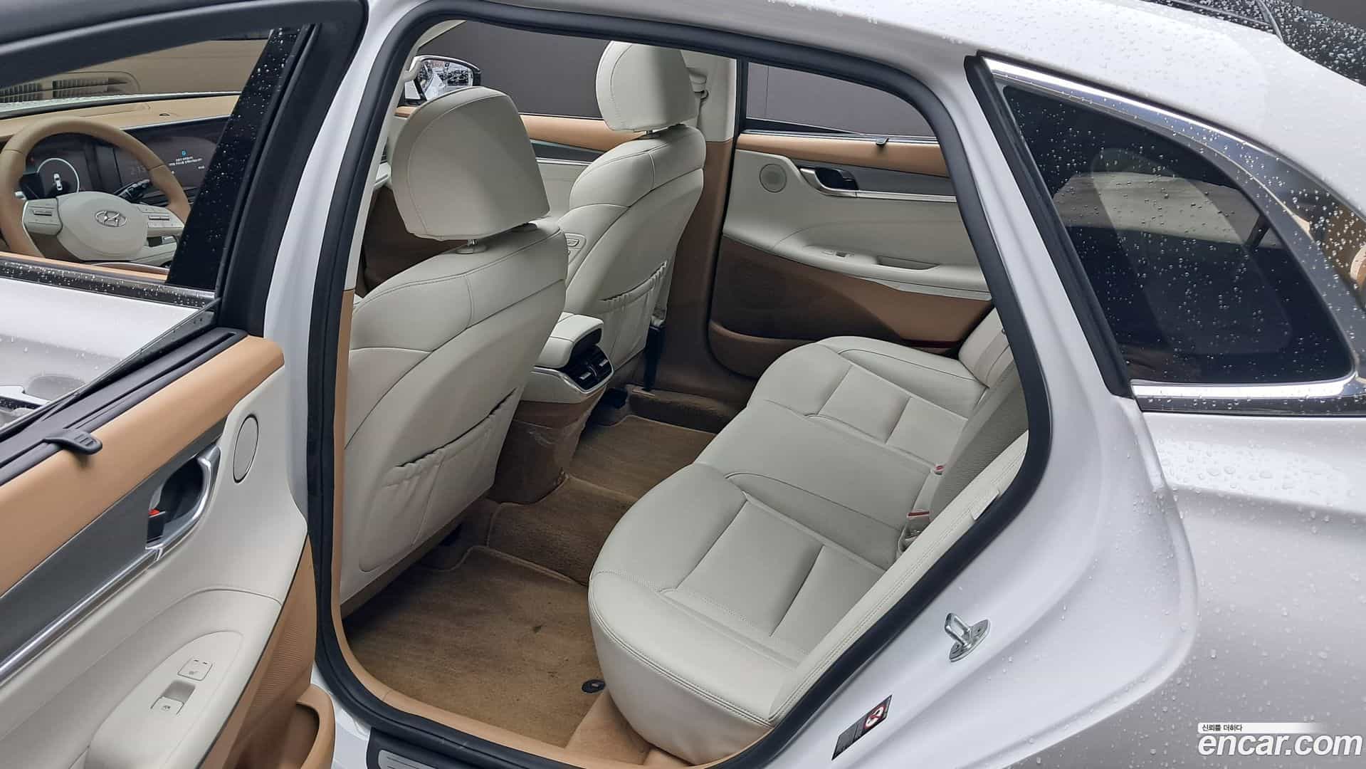 Grandeur Hyundai 2022.5-INNER-036