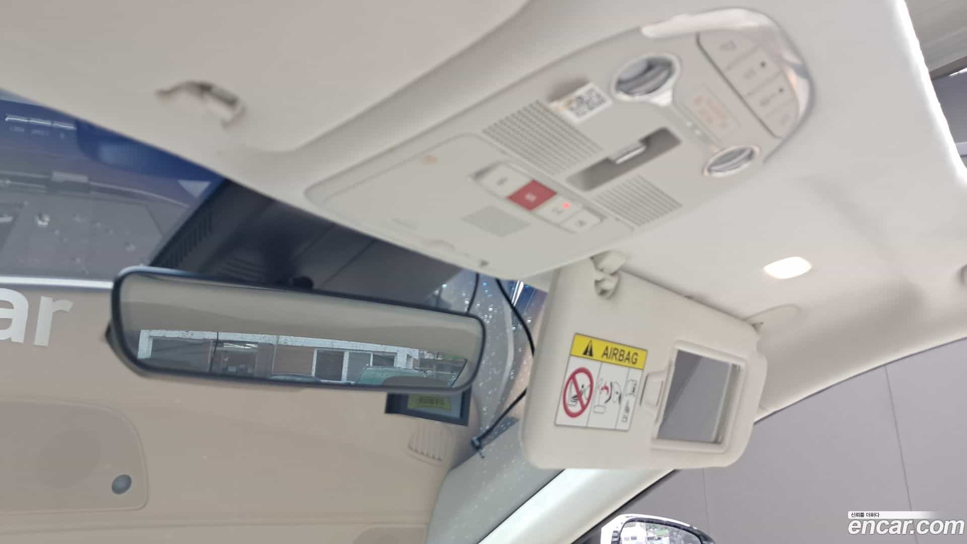Grandeur Hyundai 2022.5-OPTION-040