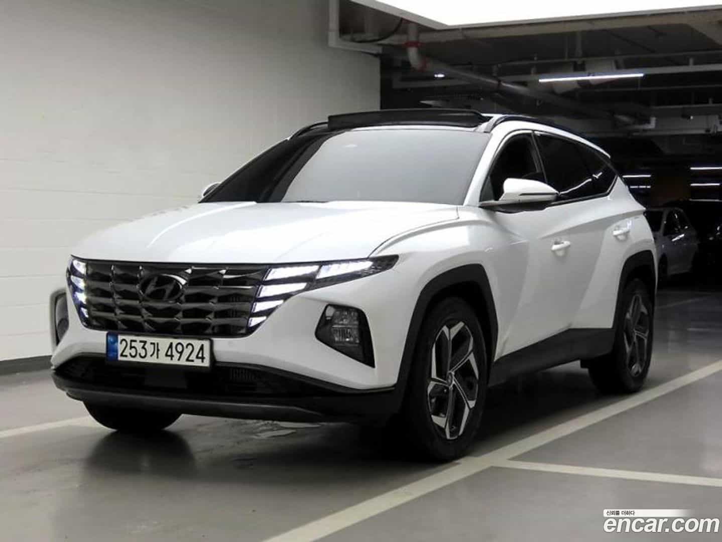 Tucson Hyundai 2023.5-OUTER-001