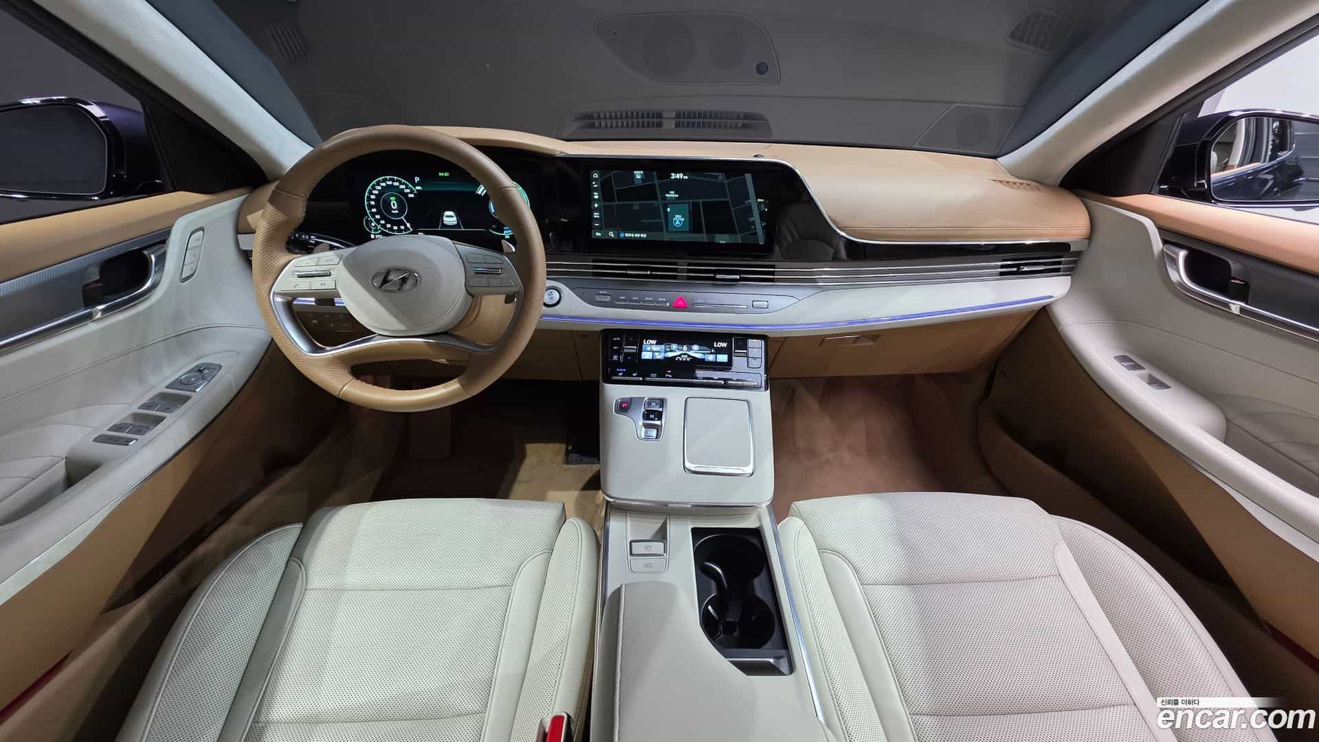 Grandeur Hyundai 2022.1-INNER-007
