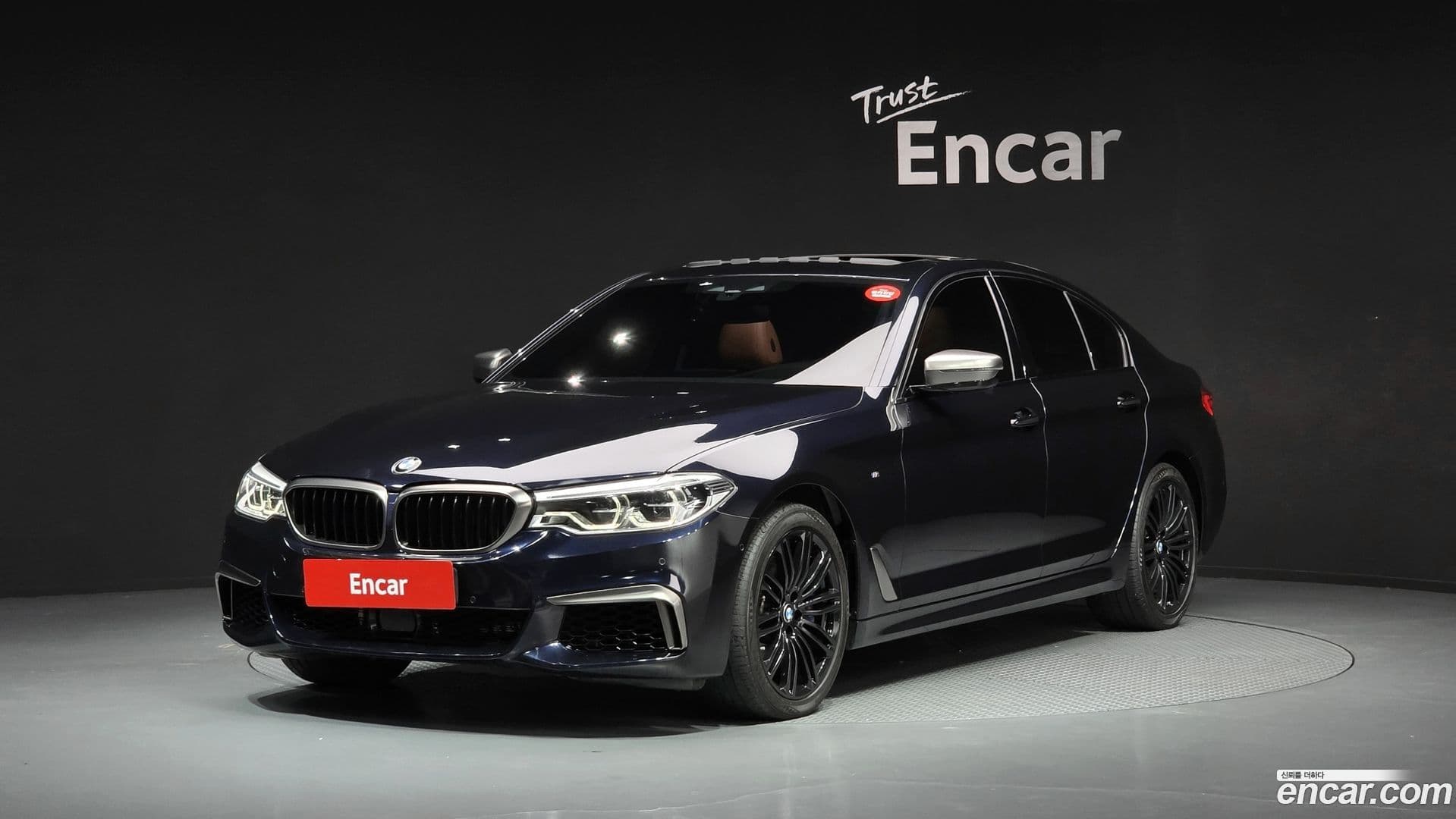 Main__Slider__Photo:5-Series BMW 2017.11-0