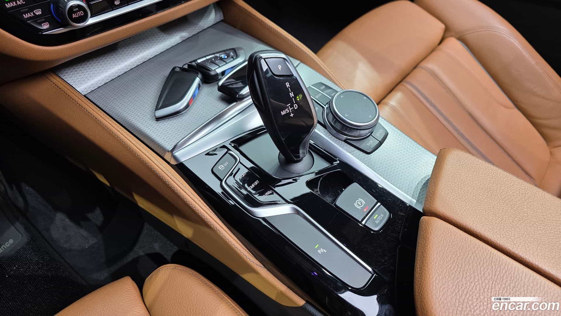 5-Series BMW 2017.11-INNER-009
