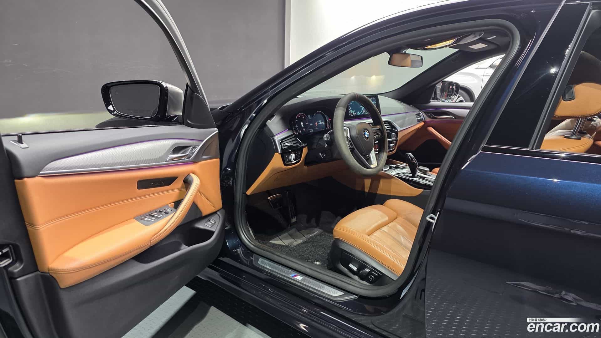 5-Series BMW 2017.11-INNER-010