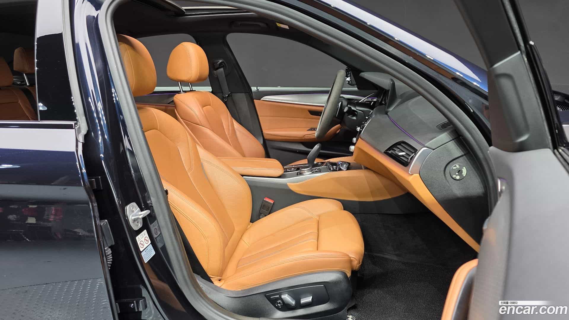 5-Series BMW 2017.11-INNER-036