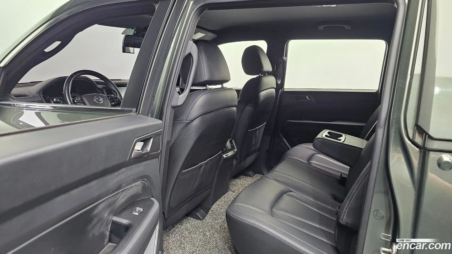 Rexton KG Mobility 2021.6-OPTION-015