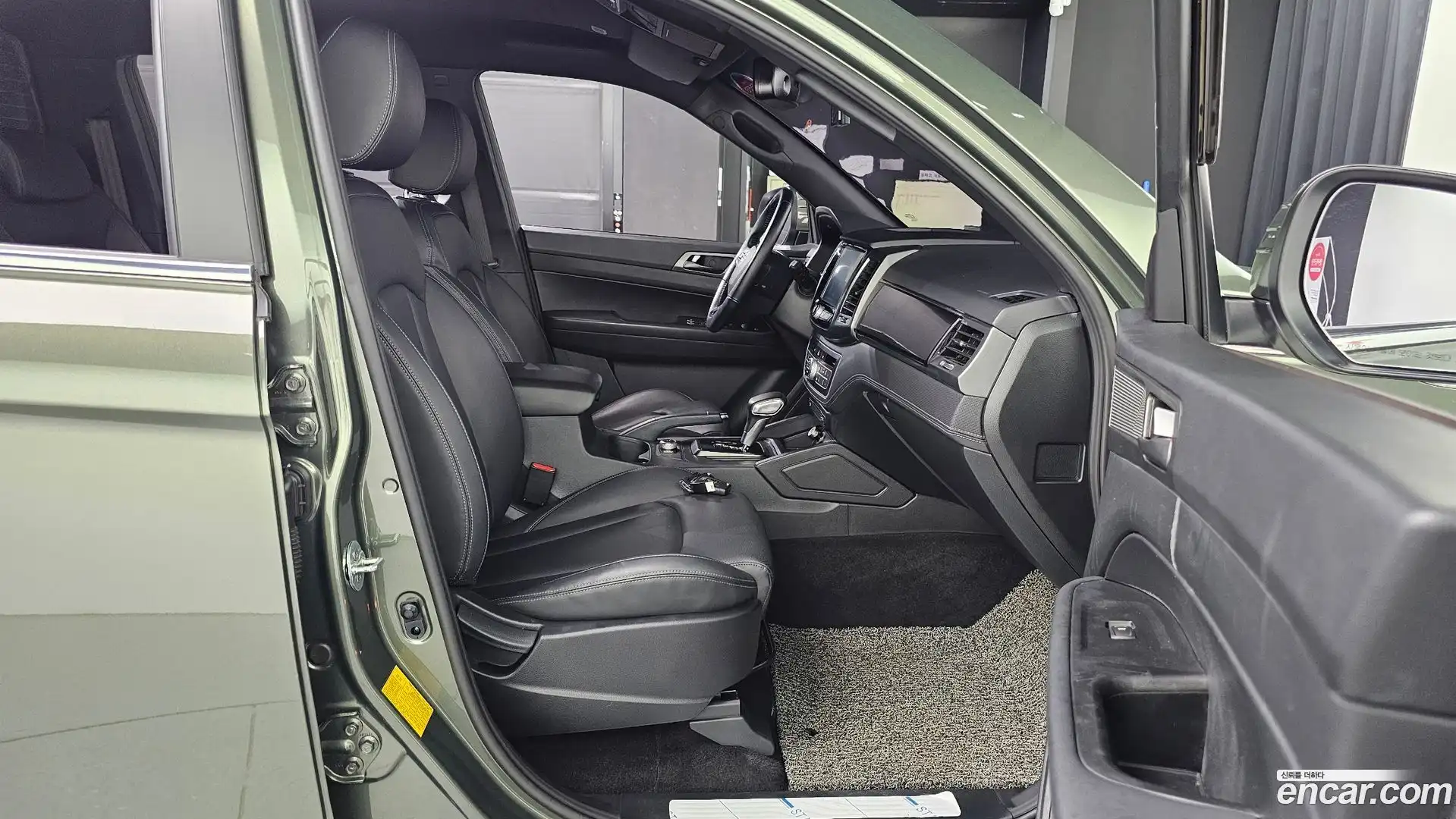 Rexton KG Mobility 2021.6-OPTION-016