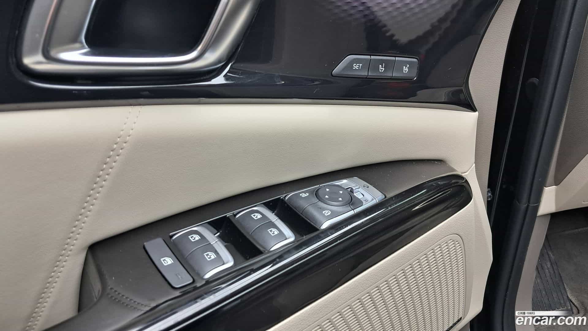 Canival Kia 2021.6-OPTION-021