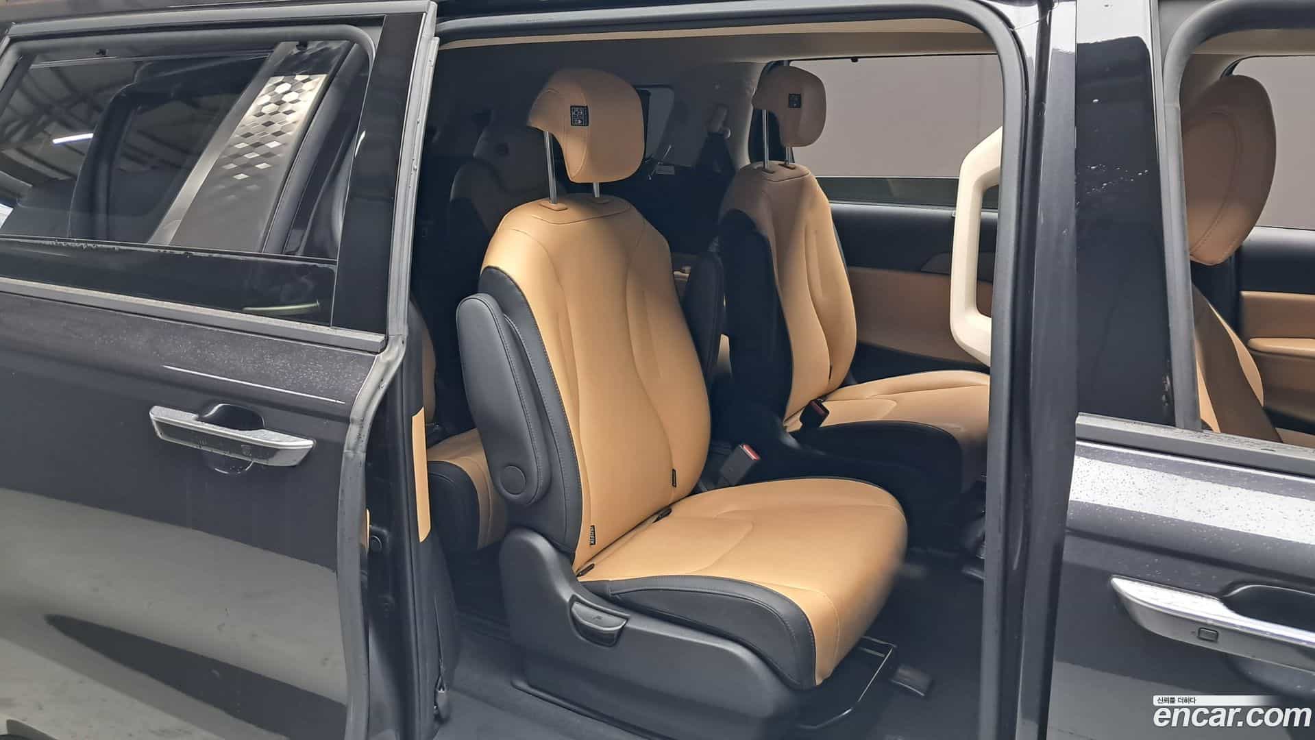 Canival Kia 2023.7-OPTION-015