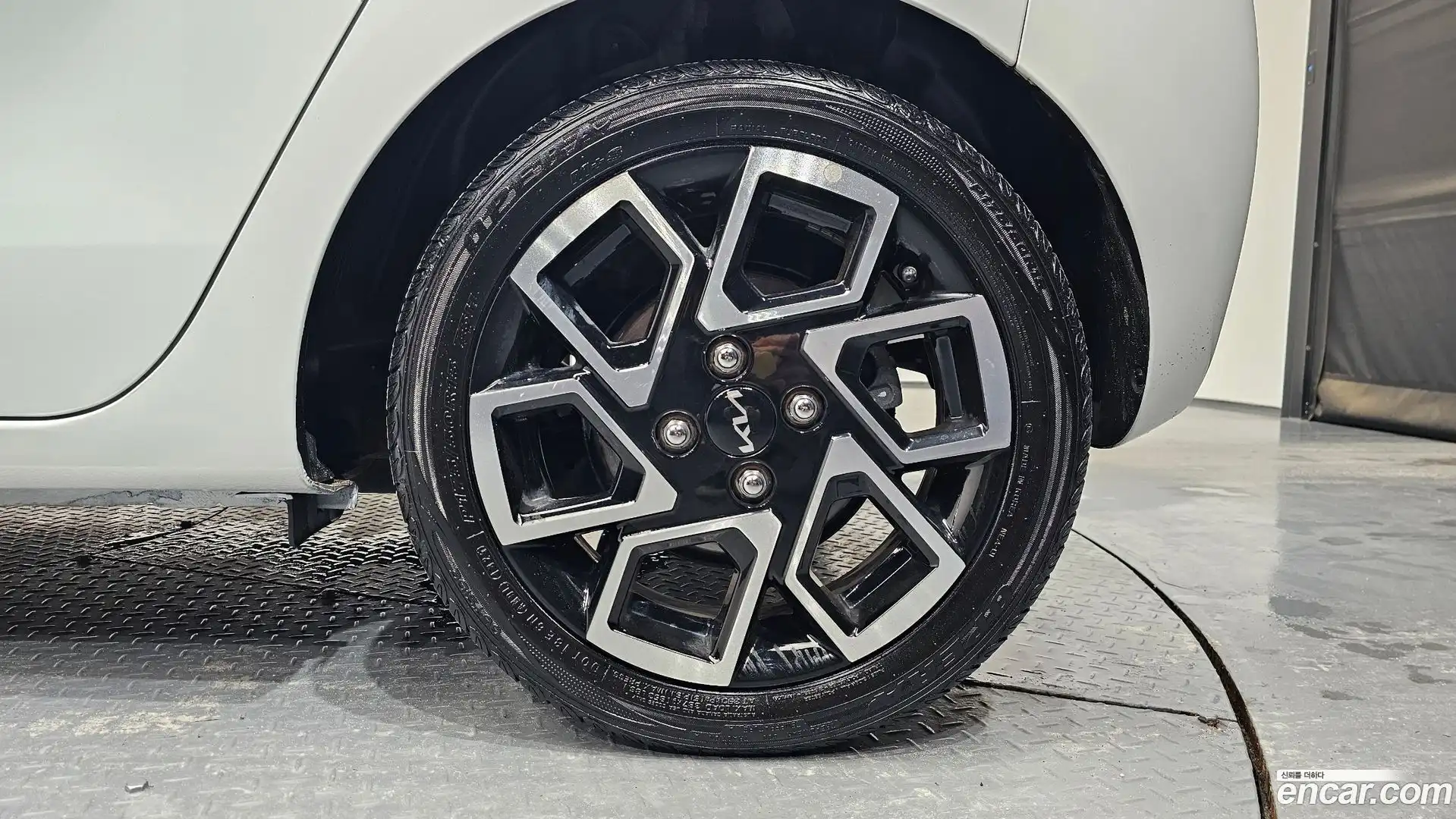RAY Kia 2023.5-OUTER-031