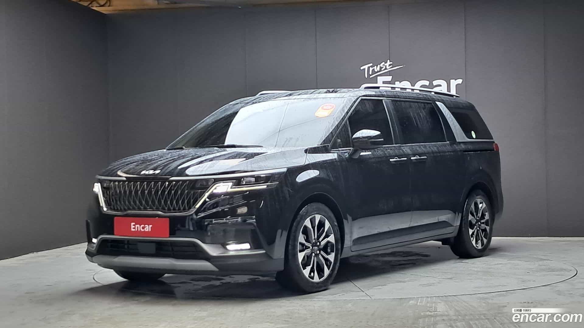 Canival Kia 2022.11-OUTER-001