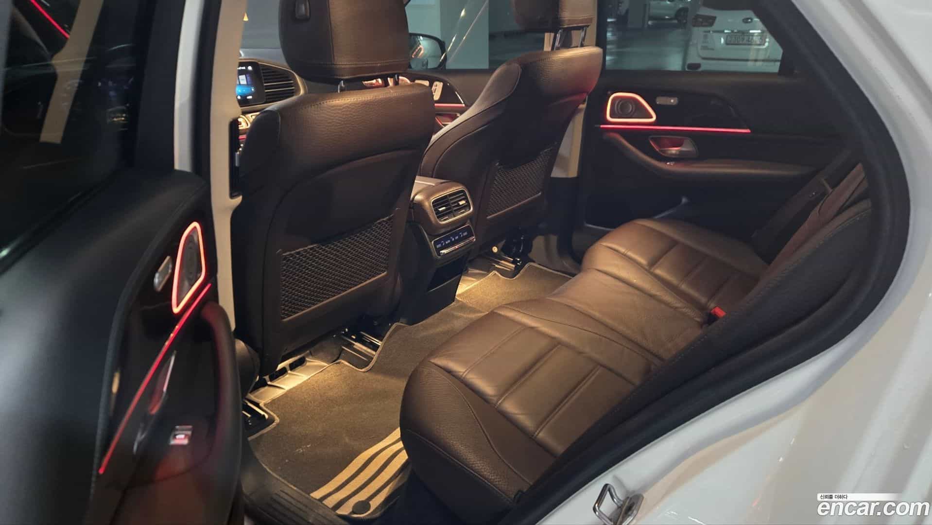 GLE-Class Mercedes-Benz 2022.6-OPTION-021