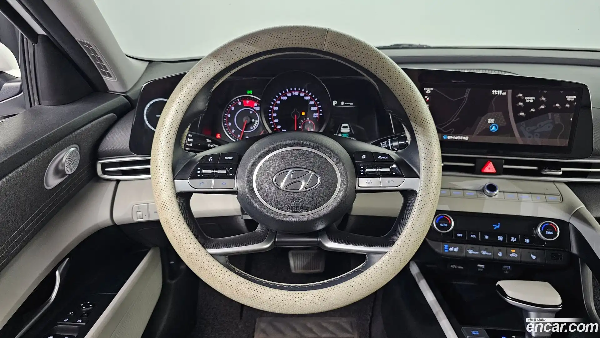 AVANTE Hyundai 2021.4-OPTION-019