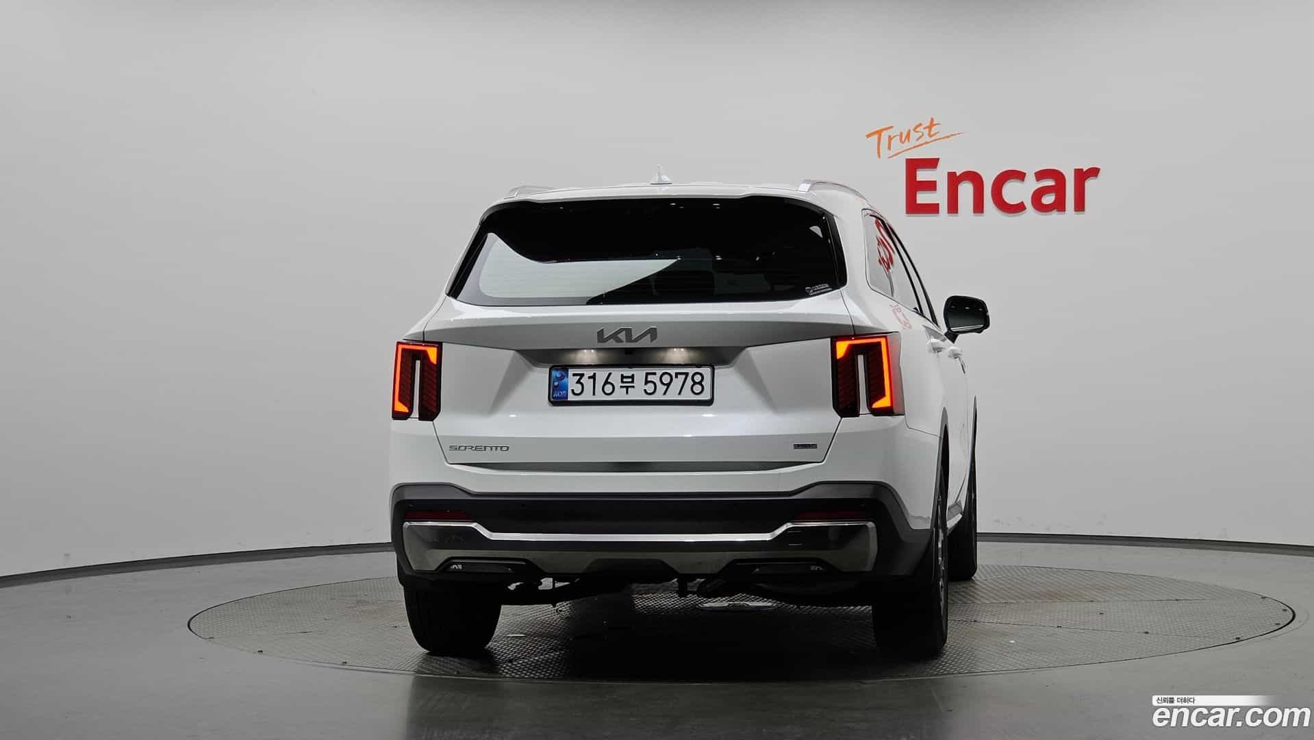 Sorento Kia 2024.6-OUTER-004