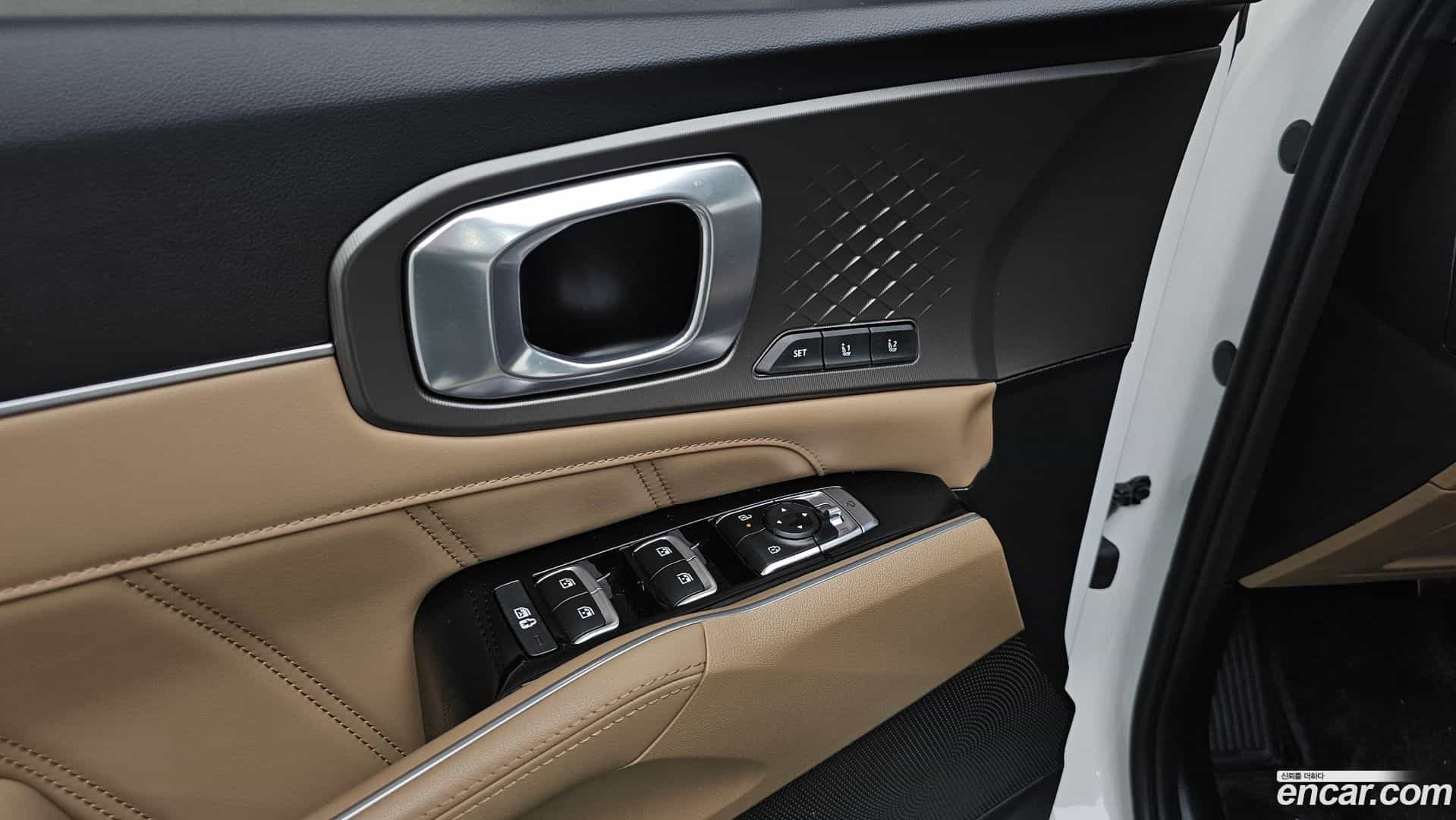 Sorento Kia 2024.6-OPTION-043
