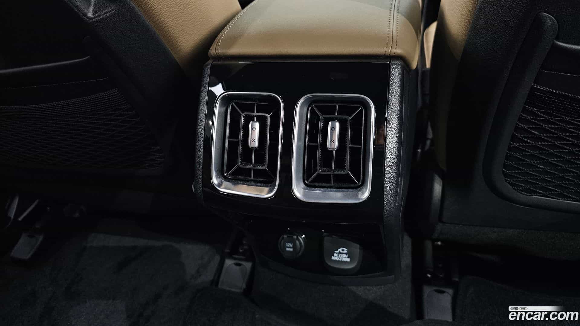 Sorento Kia 2024.6-OPTION-044
