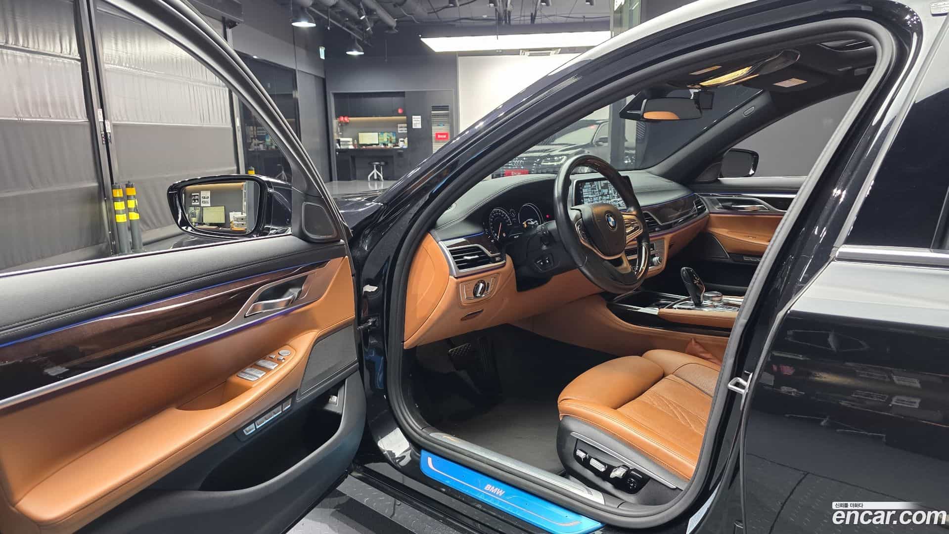 7-Series BMW 2016.11-INNER-010
