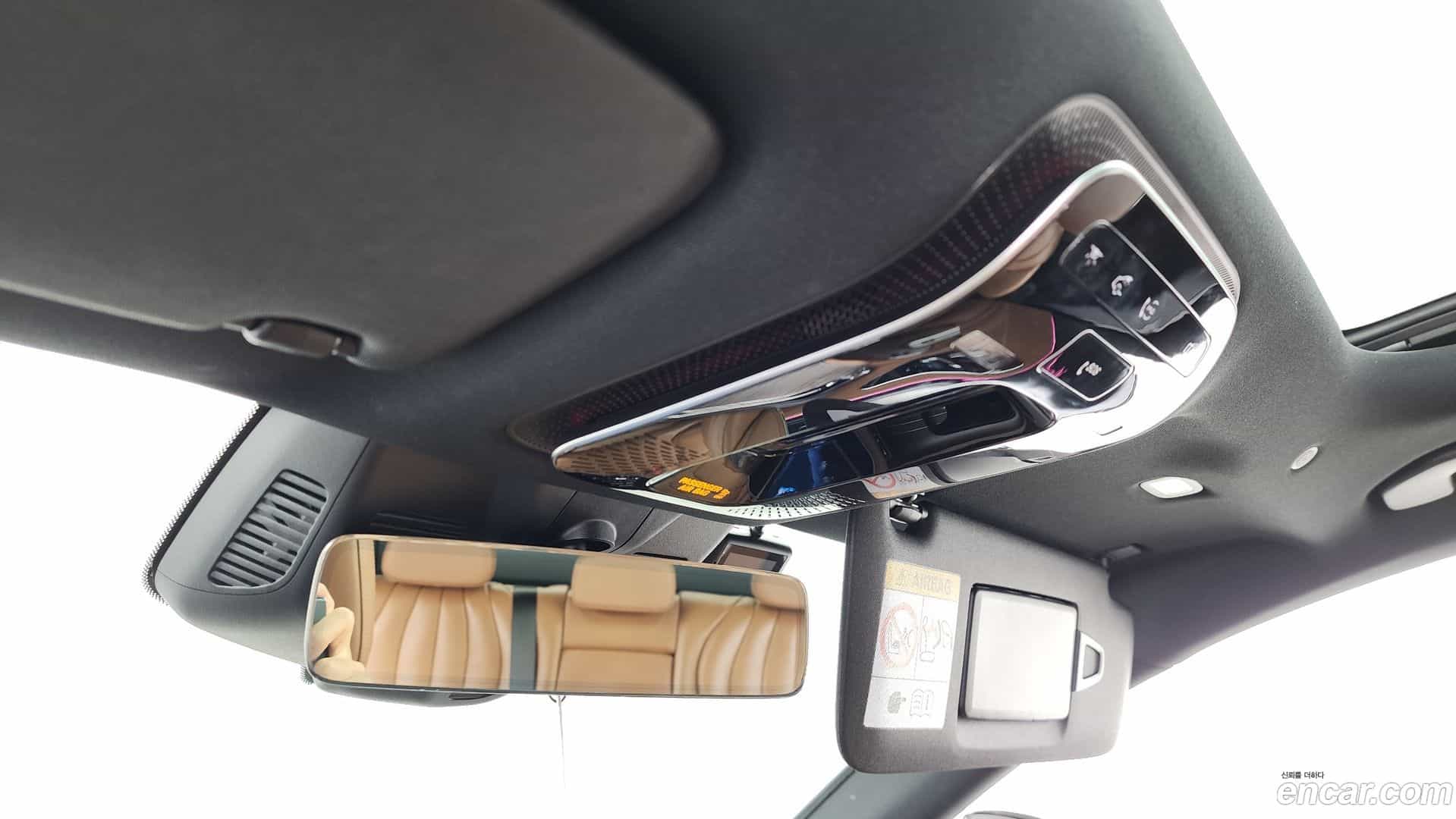 E-Class Mercedes-Benz 2024.4-OPTION-040