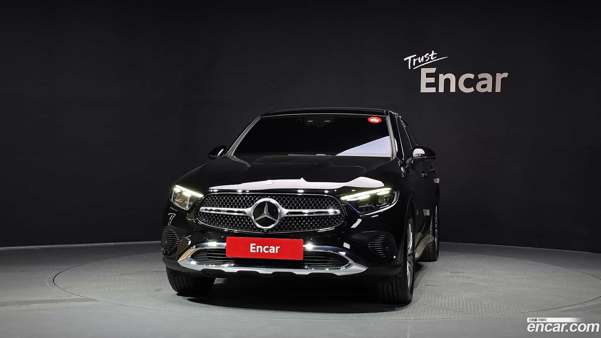 GLC-Class Mercedes-Benz 2025.0-OUTER-003
