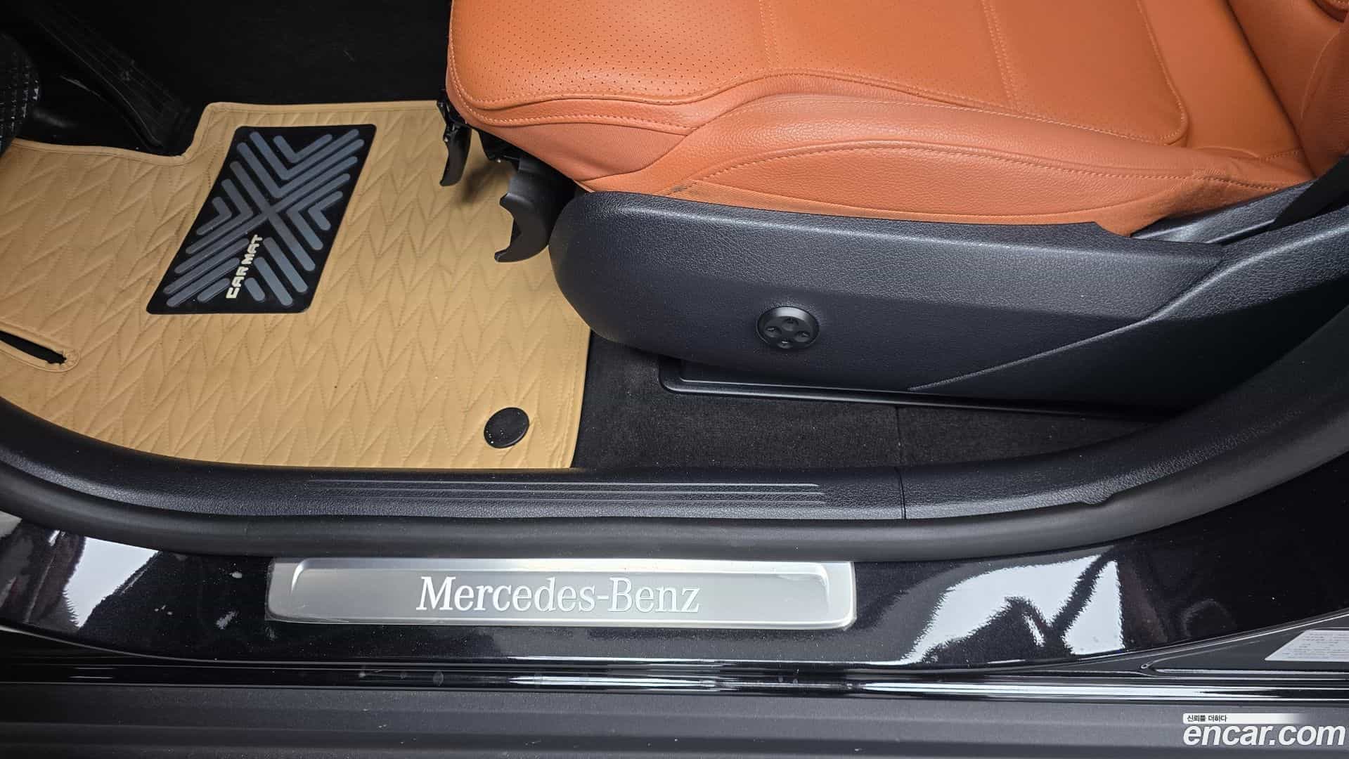 GLC-Class Mercedes-Benz 2025.0-OPTION-044