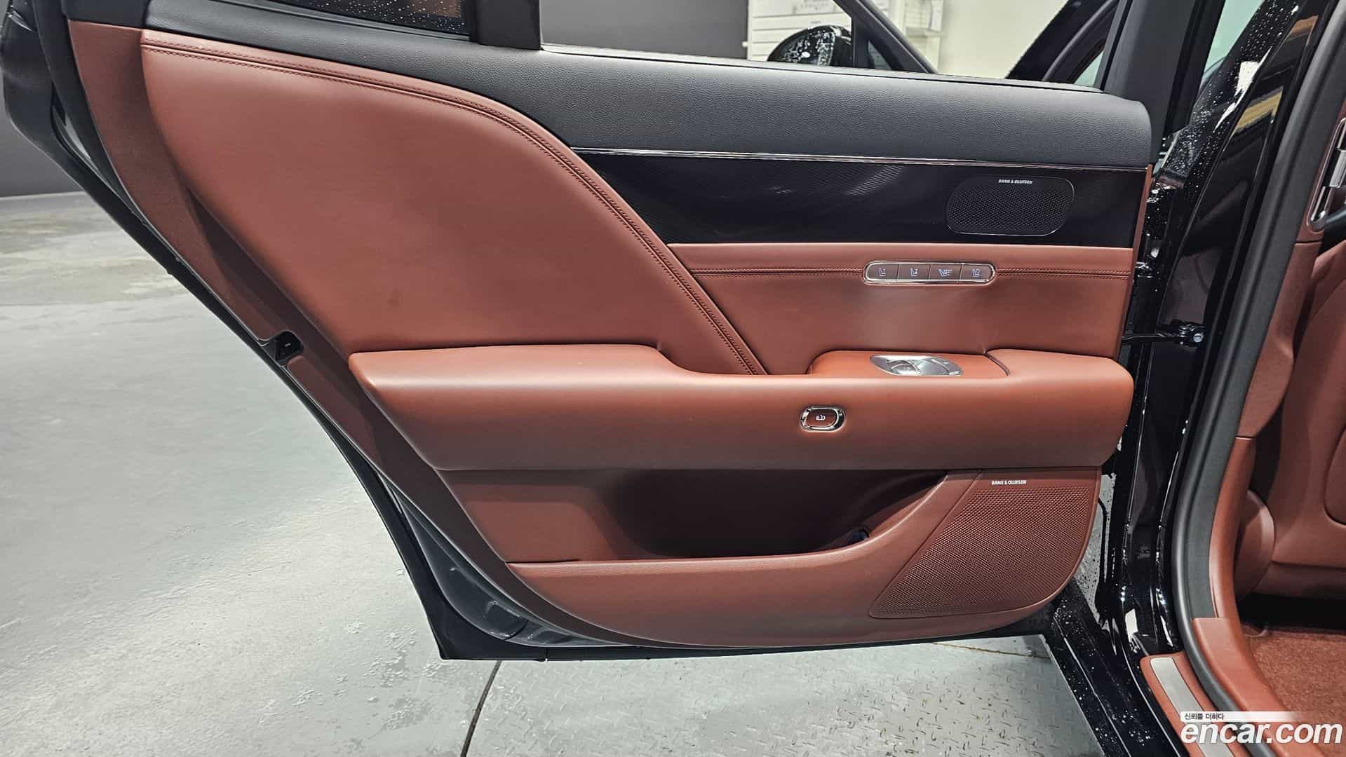 G90 Genesis 2022.7-INNER-035