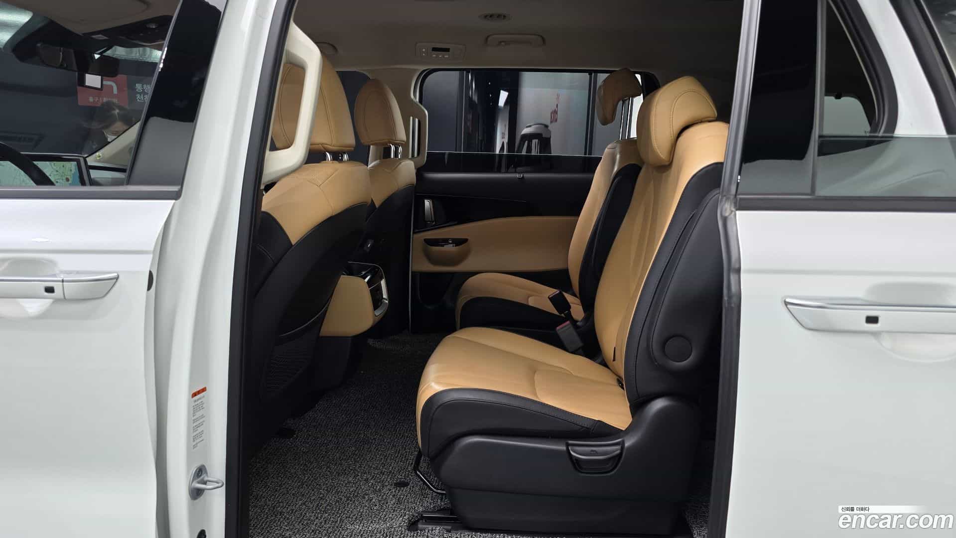 Canival Kia 2023.1-OPTION-016
