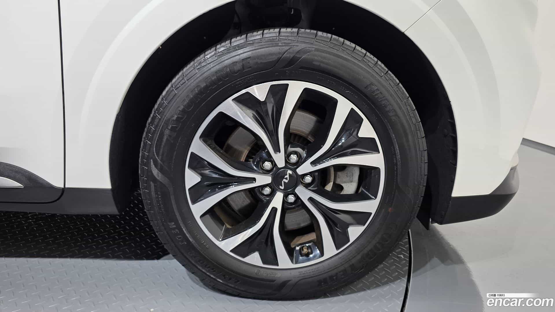 Canival Kia 2023.1-OUTER-031