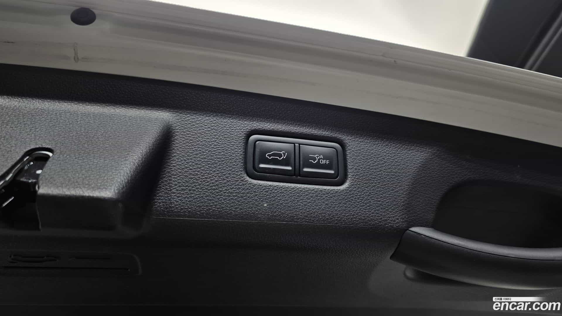 Canival Kia 2023.1-OPTION-044