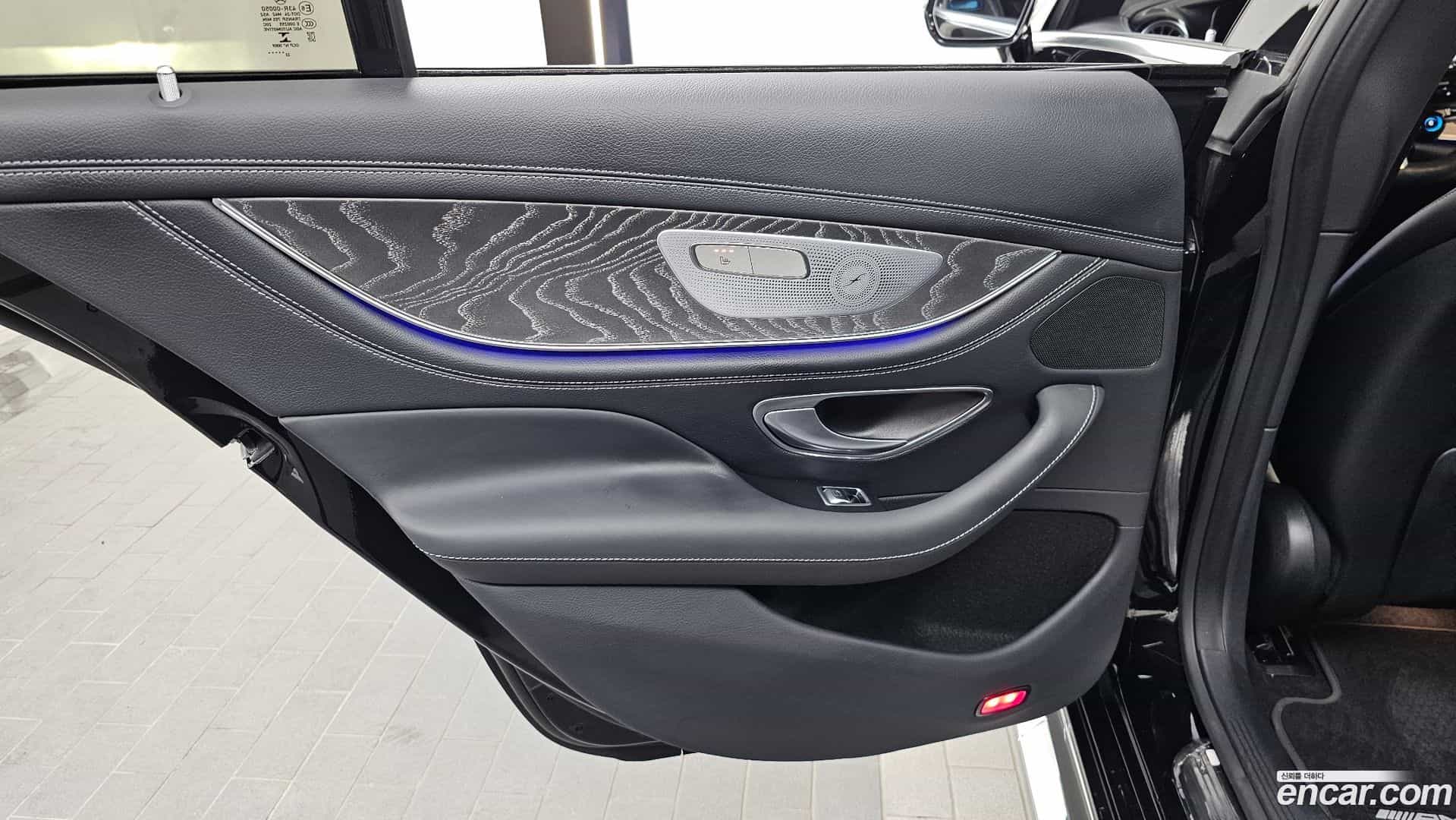 AMG GT Mercedes-Benz 2023.11-INNER-035