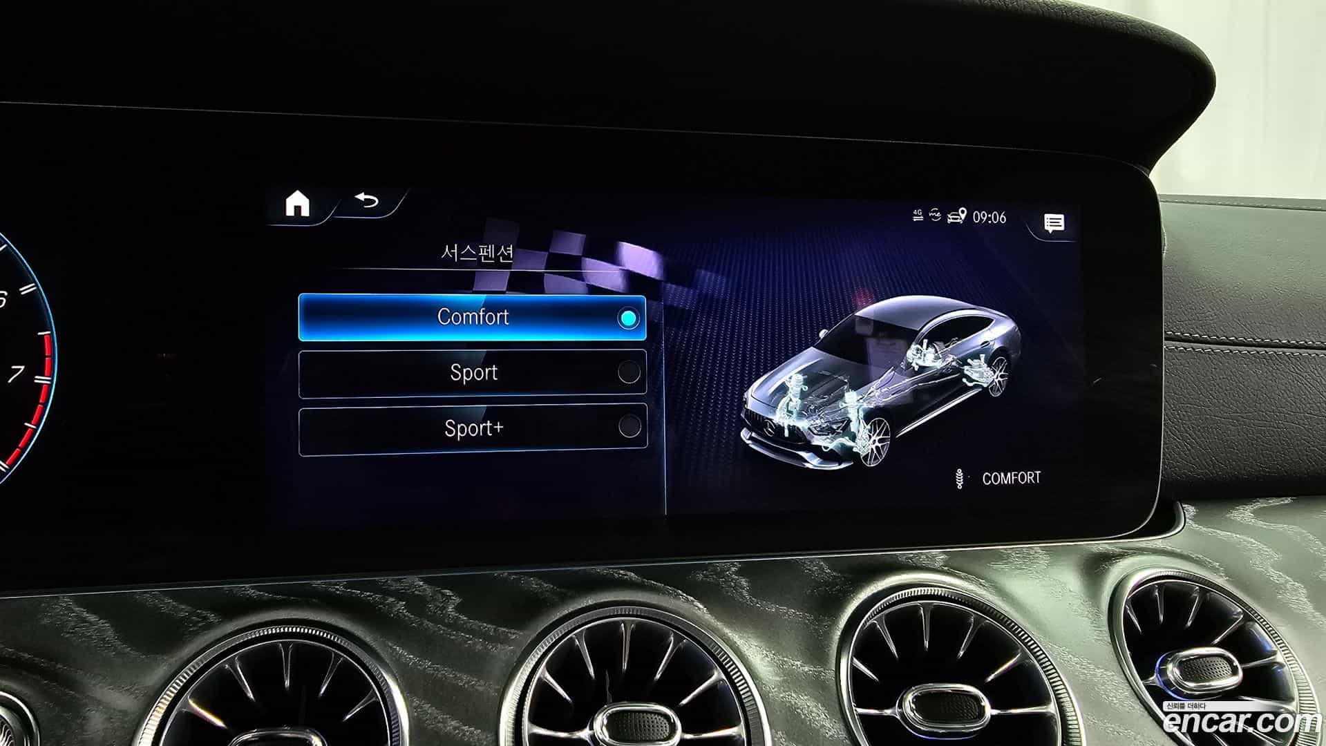 AMG GT Mercedes-Benz 2023.11-OPTION-047