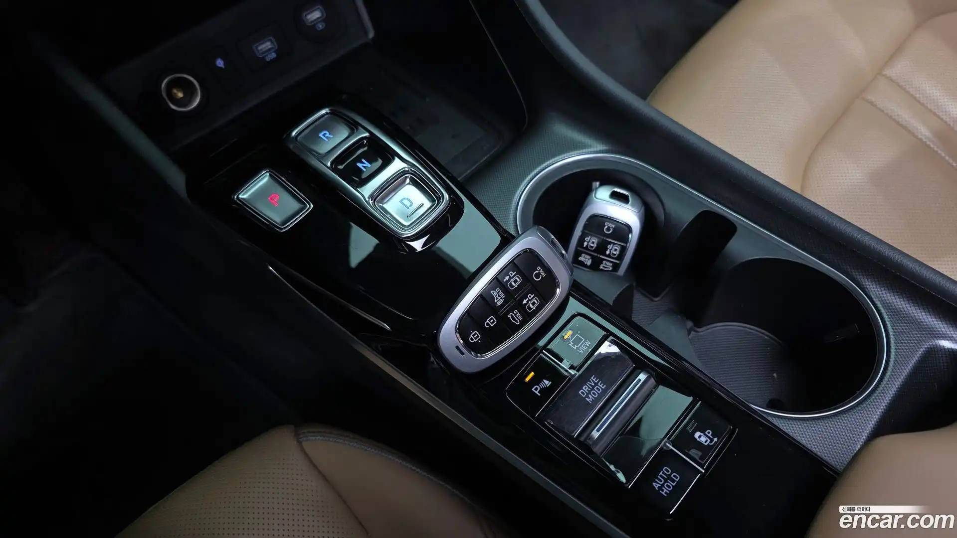 Sonata Hyundai 2019.5-INNER-009
