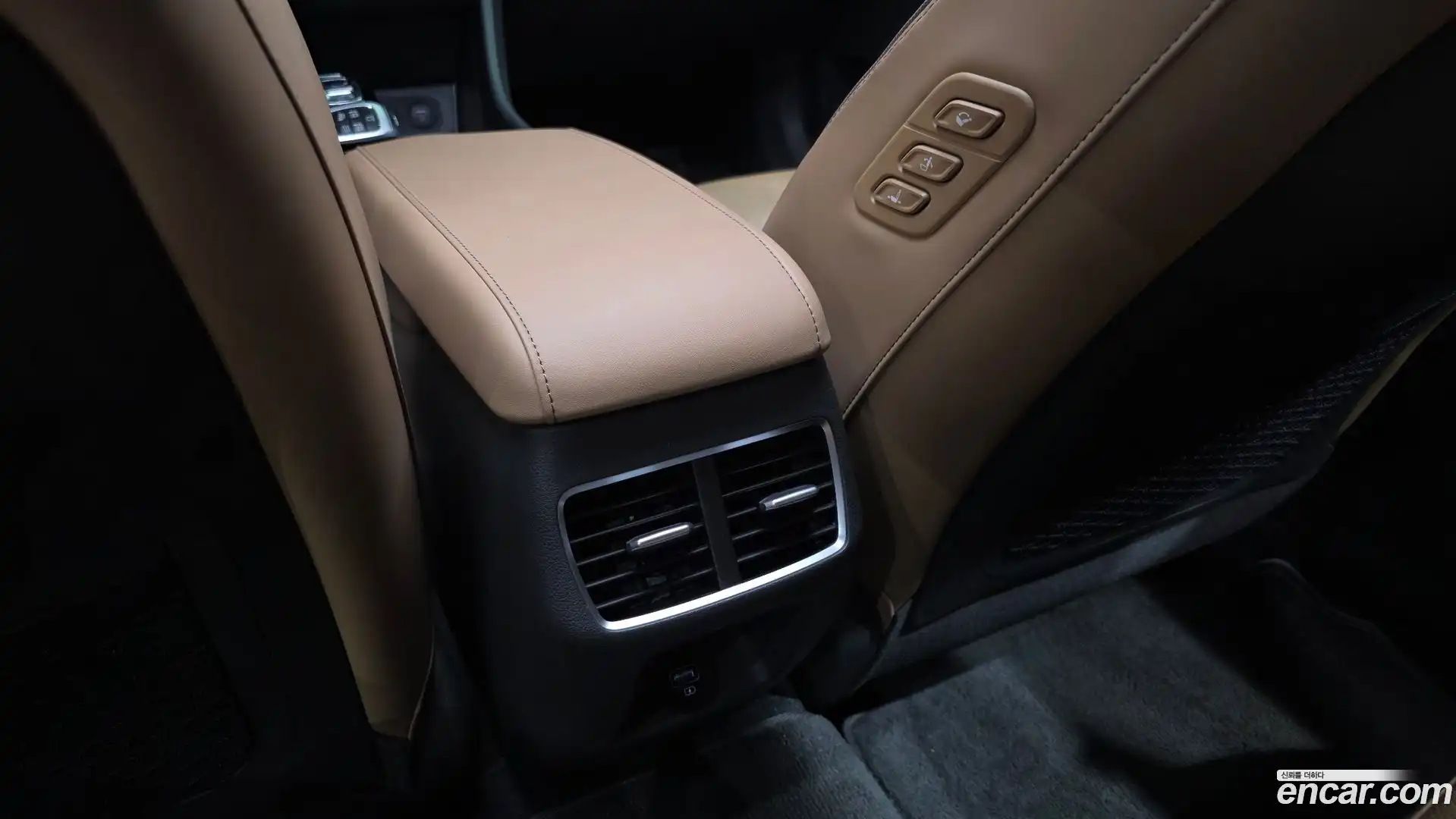 Sonata Hyundai 2019.5-OPTION-044