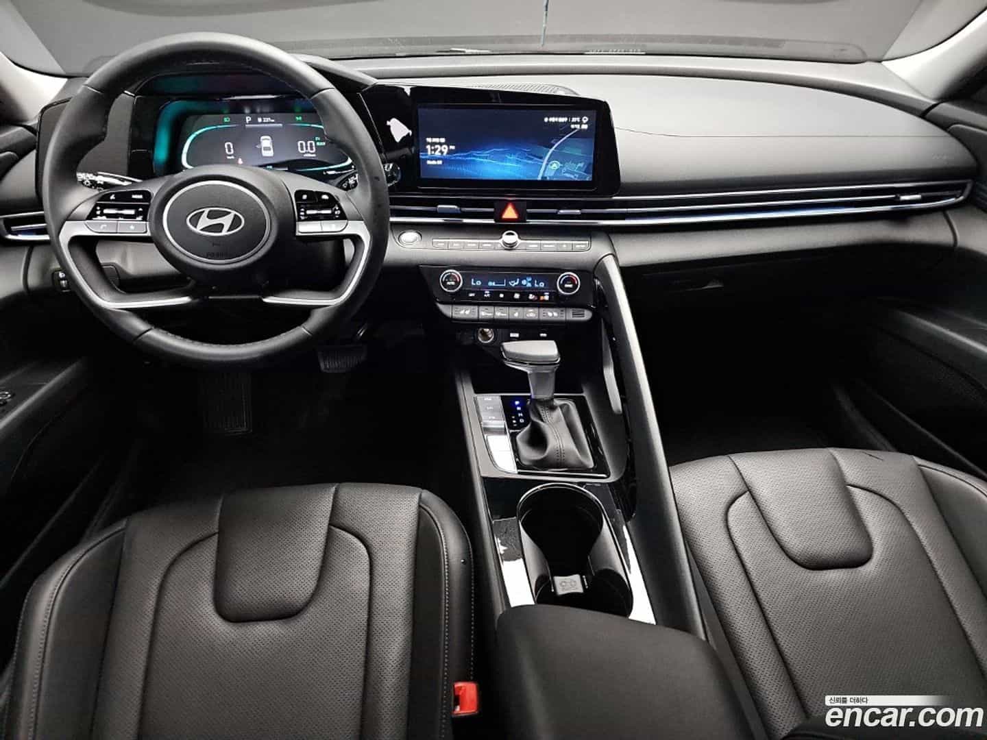 AVANTE Hyundai 2025.3-INNER-007
