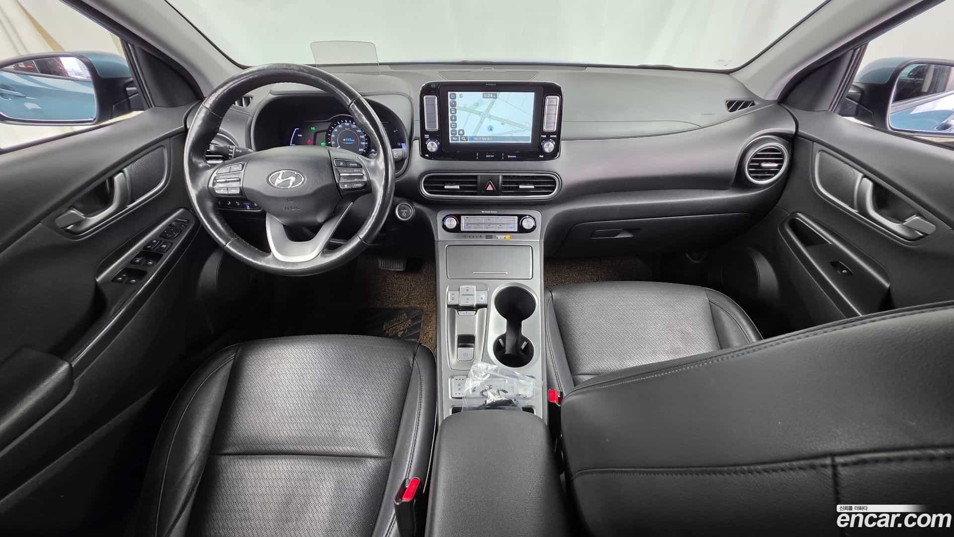 Kona Hyundai 2018.10-INNER-007