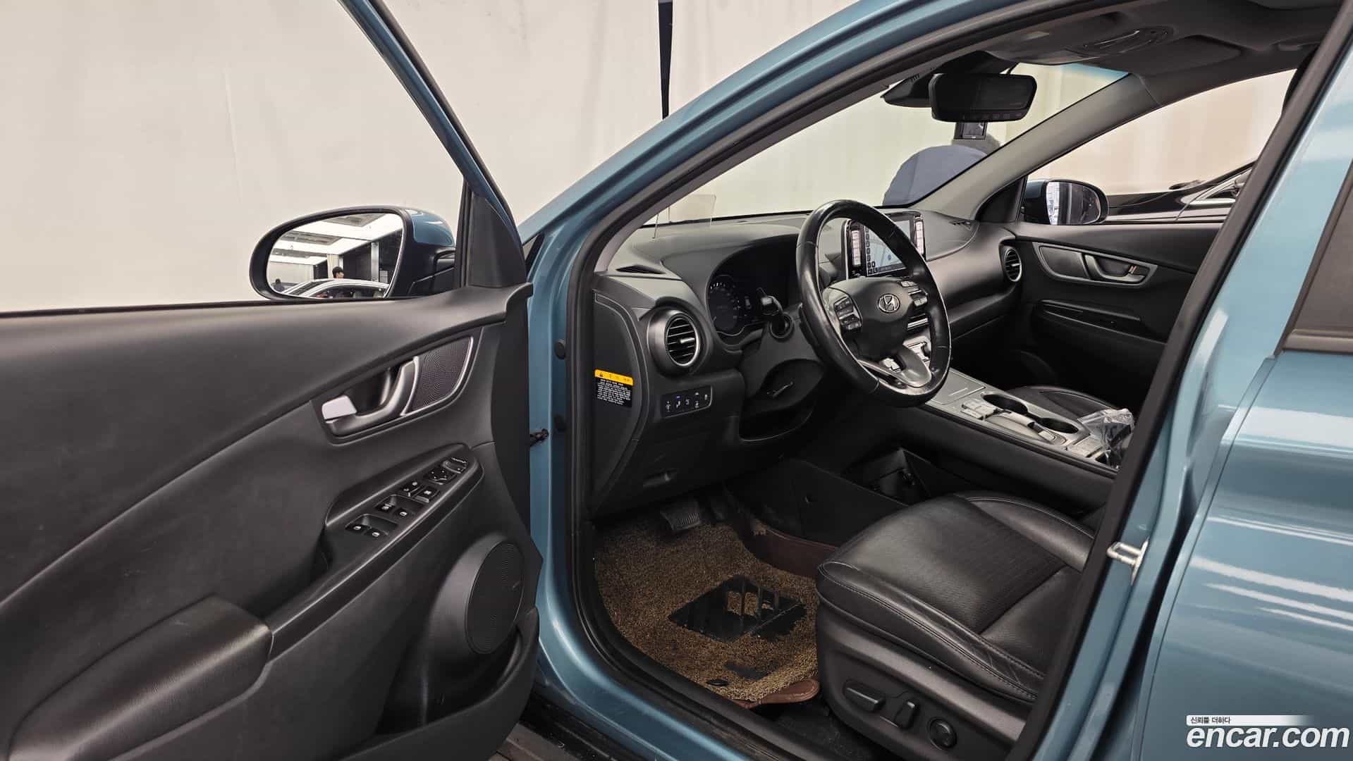 Kona Hyundai 2018.10-INNER-010