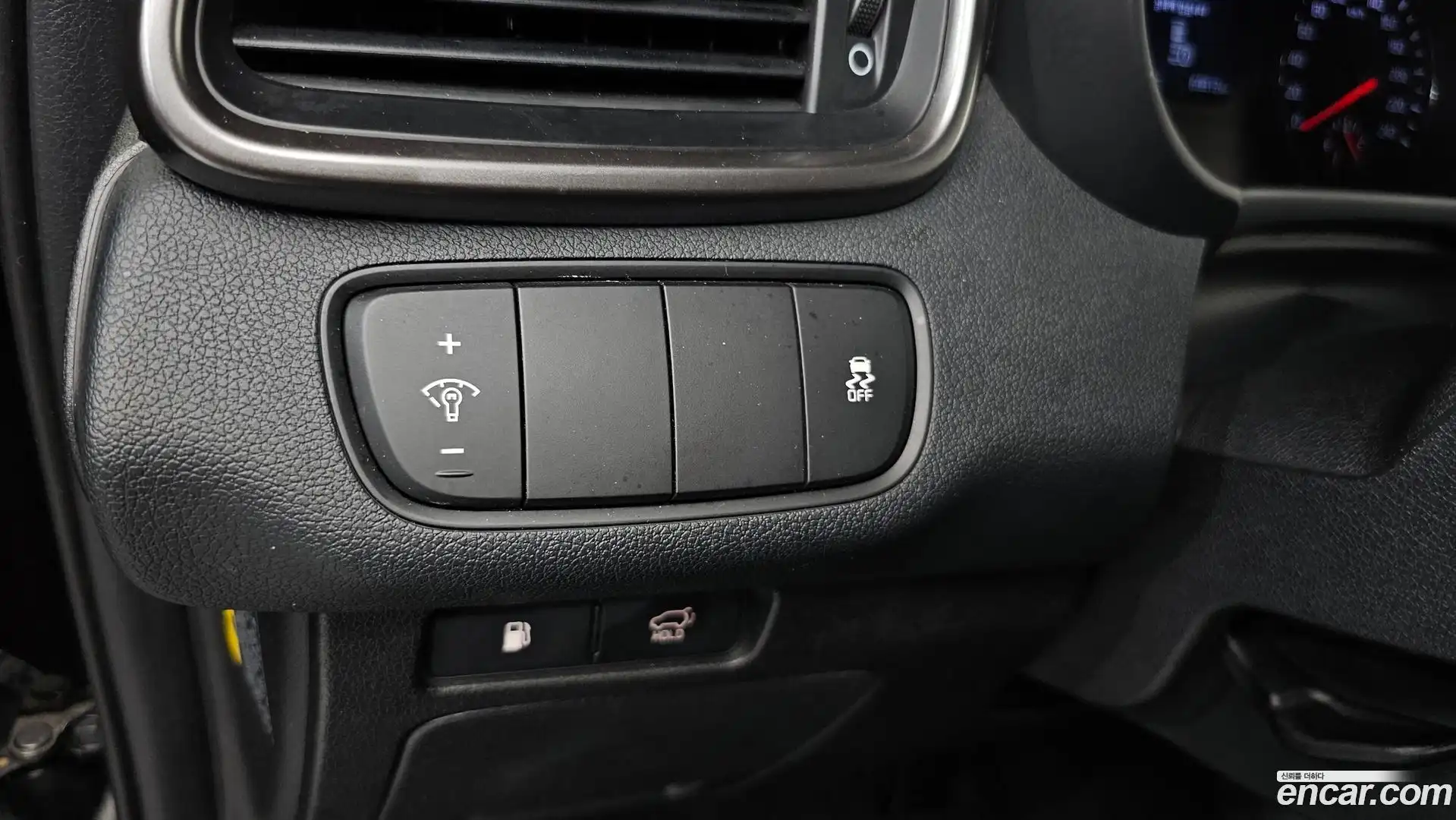 Sorento Kia 2018.3-OPTION-022