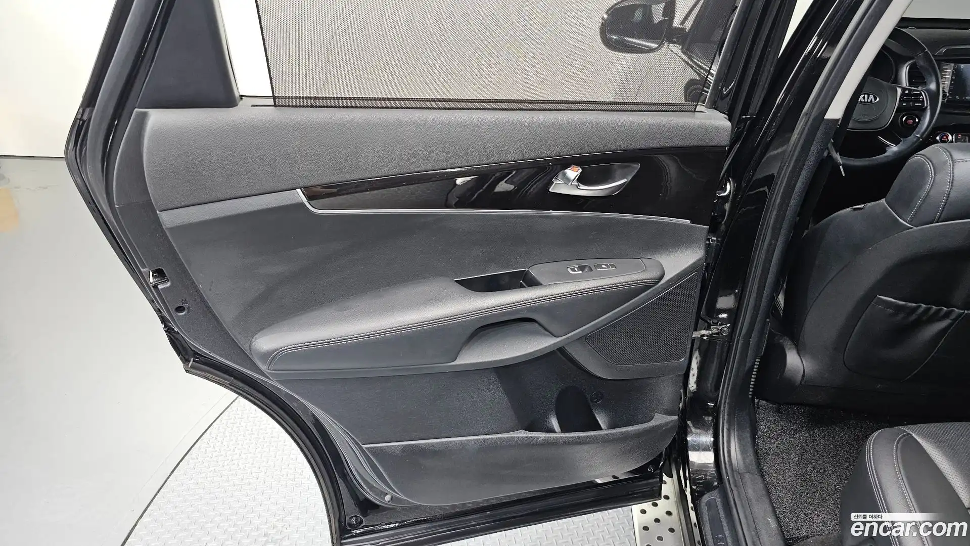 Sorento Kia 2018.3-INNER-035