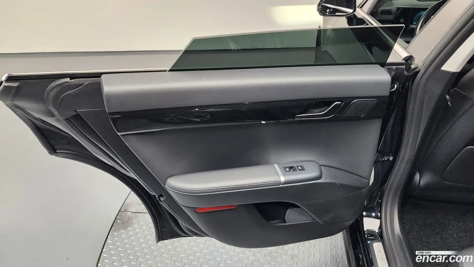 Grandeur Hyundai 2023.4-INNER-035